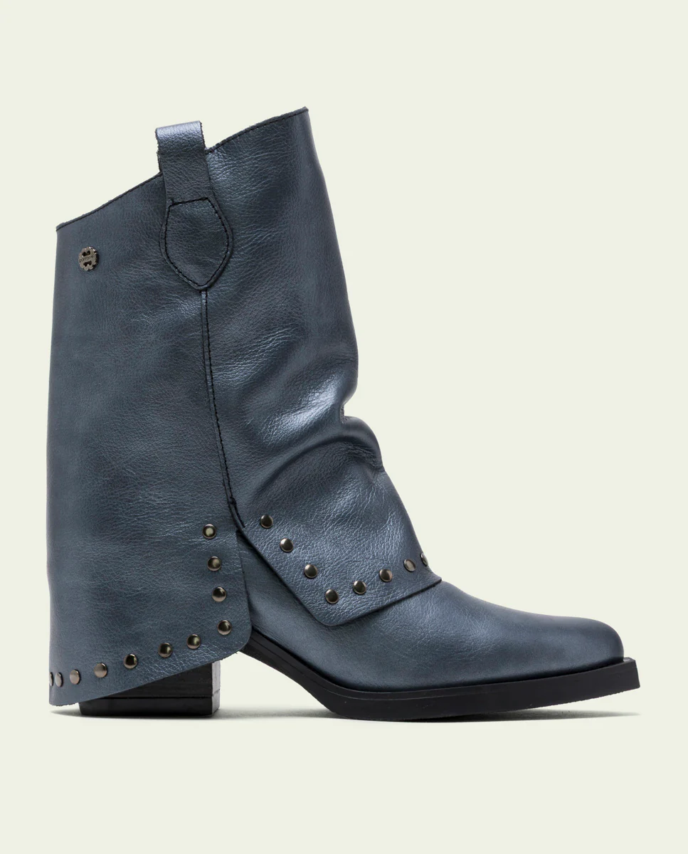 BOTAS DOBLE FAZ DE PIEL PLOMO CON TACHUELAS FAITH