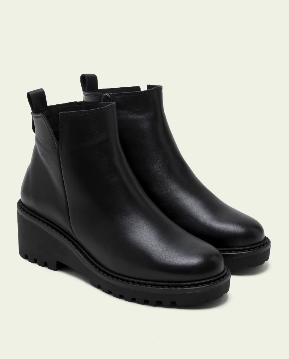 BOTINES DE PIEL CON CUÑA Y CREMALLERA NEGRA ELENA - Image 2