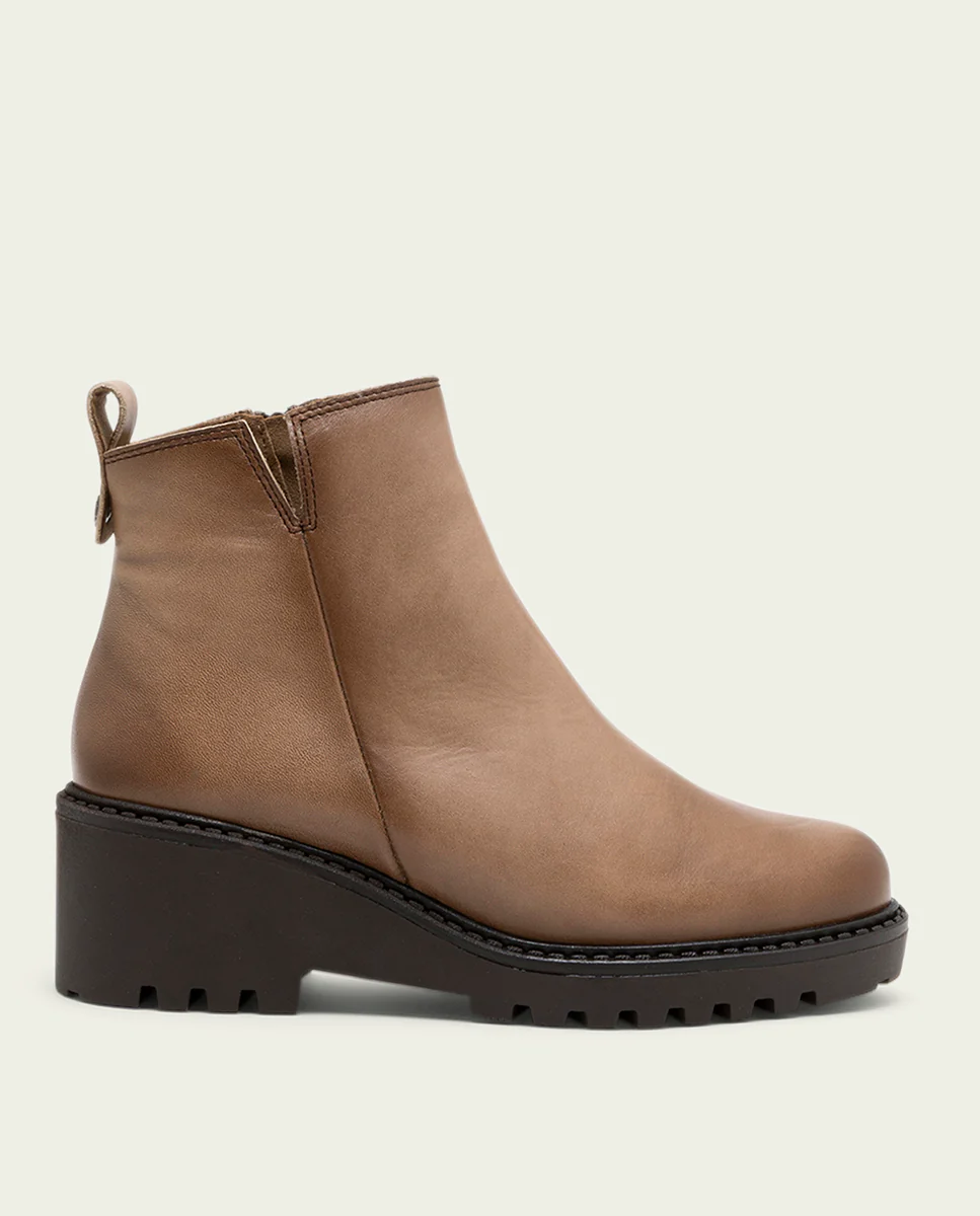 BOTINES DE PIEL CON CUÑA Y CREMALLERA TAUPE ELENA