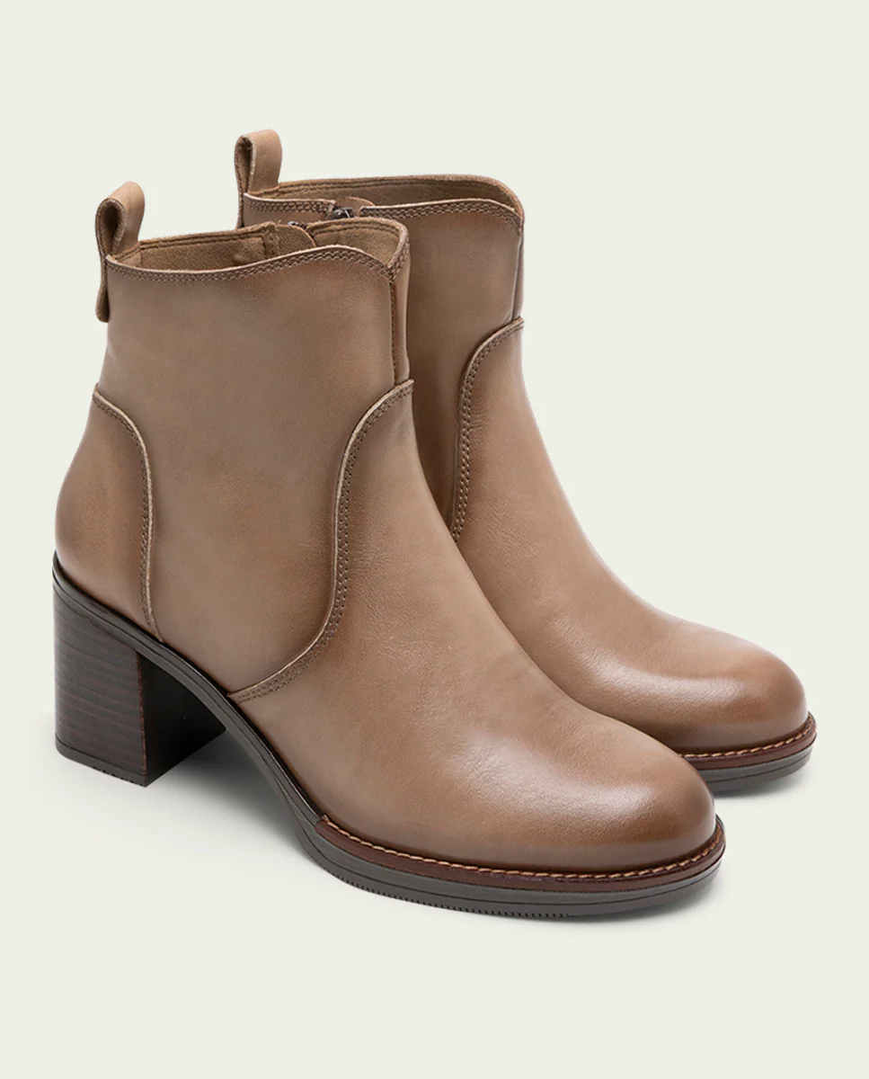 BOTINES DE PIEL DE TACÓN TAUPE RAQUEL - Image 2