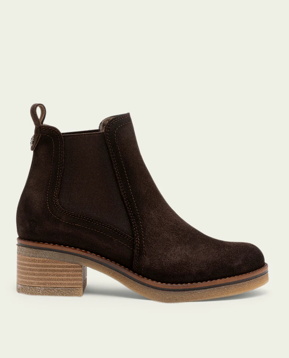 BOTINES DE PIEL MOKA CON ELÁSTICOS DÁMARIS