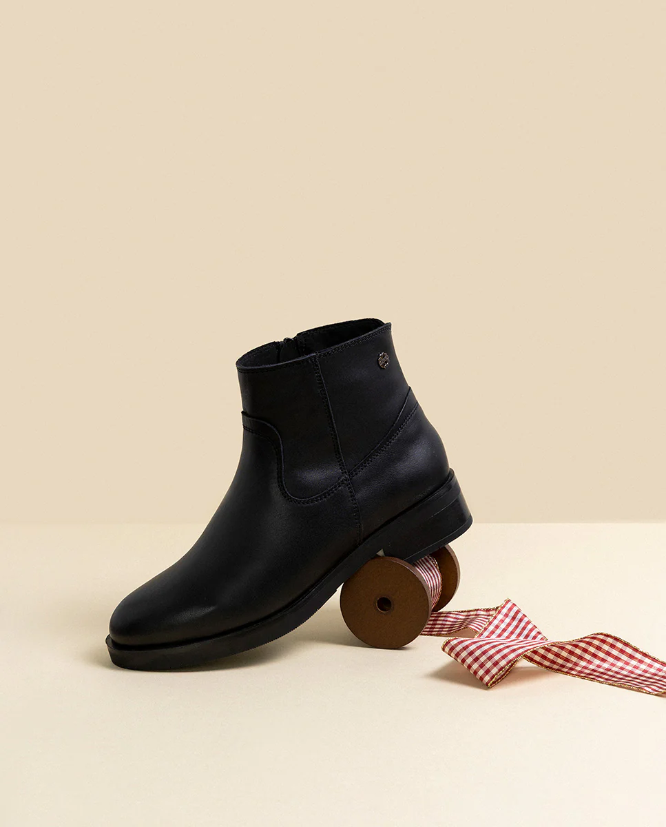 BOTINES DE PIEL NEGROS CON CREMALLERA BÁRBARA - Image 7